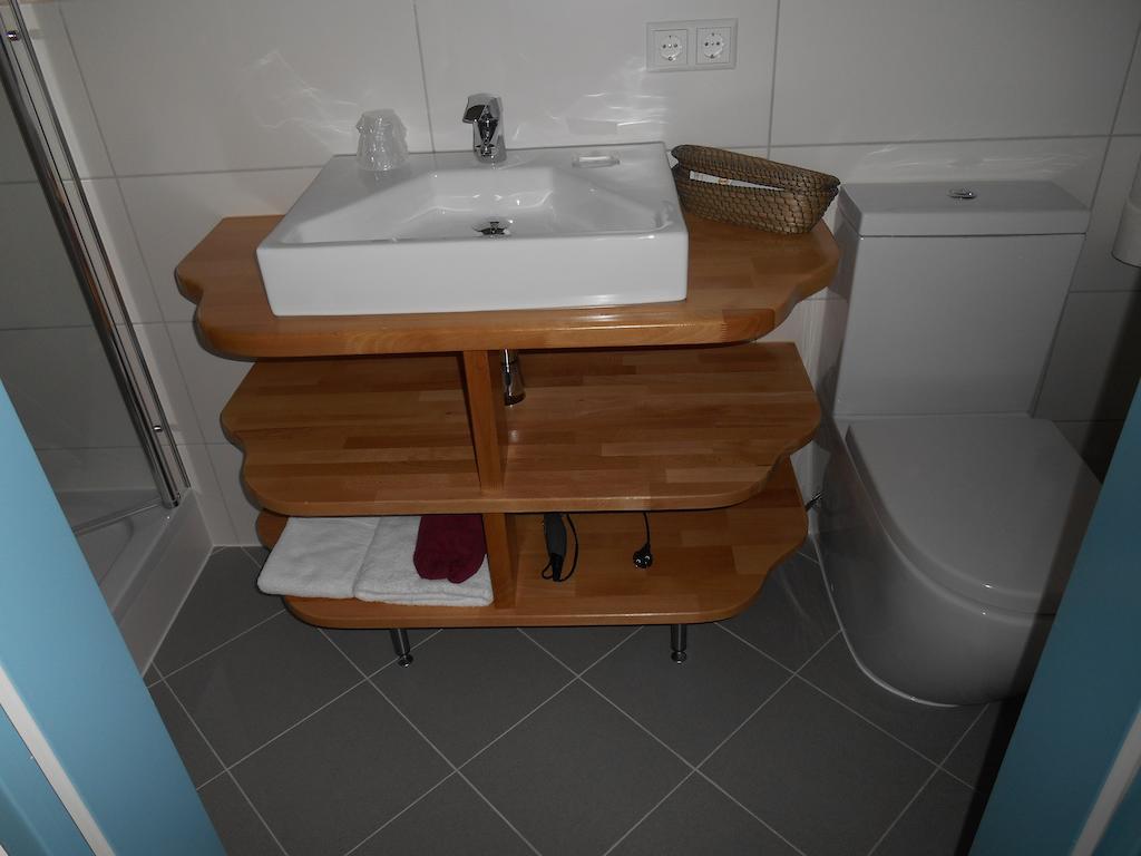 Warum Ins Hotel Neckarsulm Værelse billede